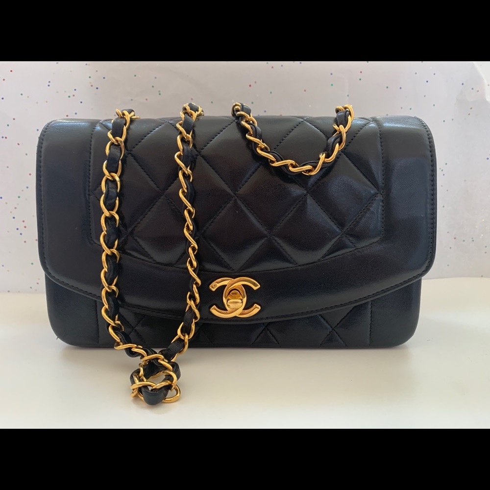 ❌SOLD❌Chanel Diana Small Lambskin